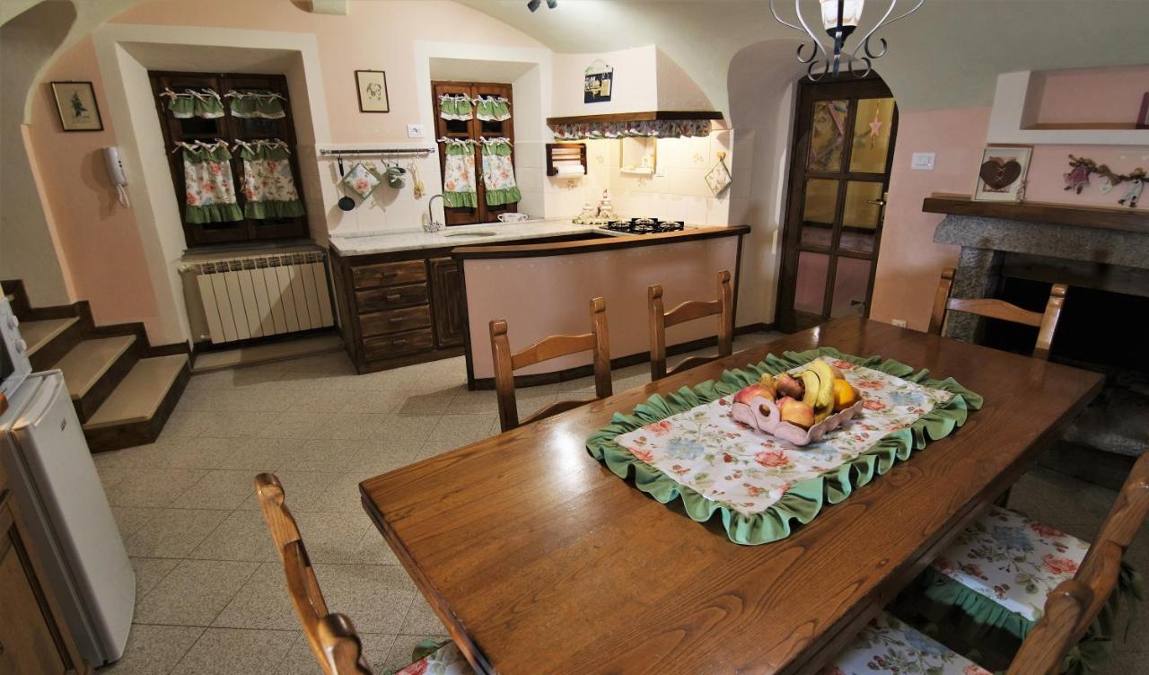 Villa La Casina Dei Cuori Di Nonna Miglia Pallerone Esterno foto