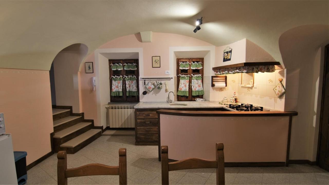 Villa La Casina Dei Cuori Di Nonna Miglia Pallerone Esterno foto