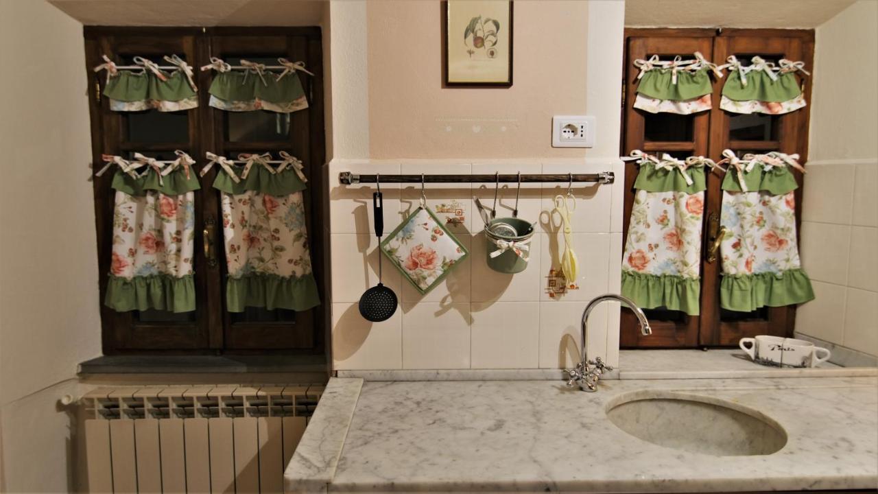 Villa La Casina Dei Cuori Di Nonna Miglia Pallerone Esterno foto