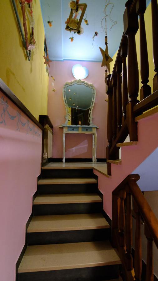 Villa La Casina Dei Cuori Di Nonna Miglia Pallerone Esterno foto
