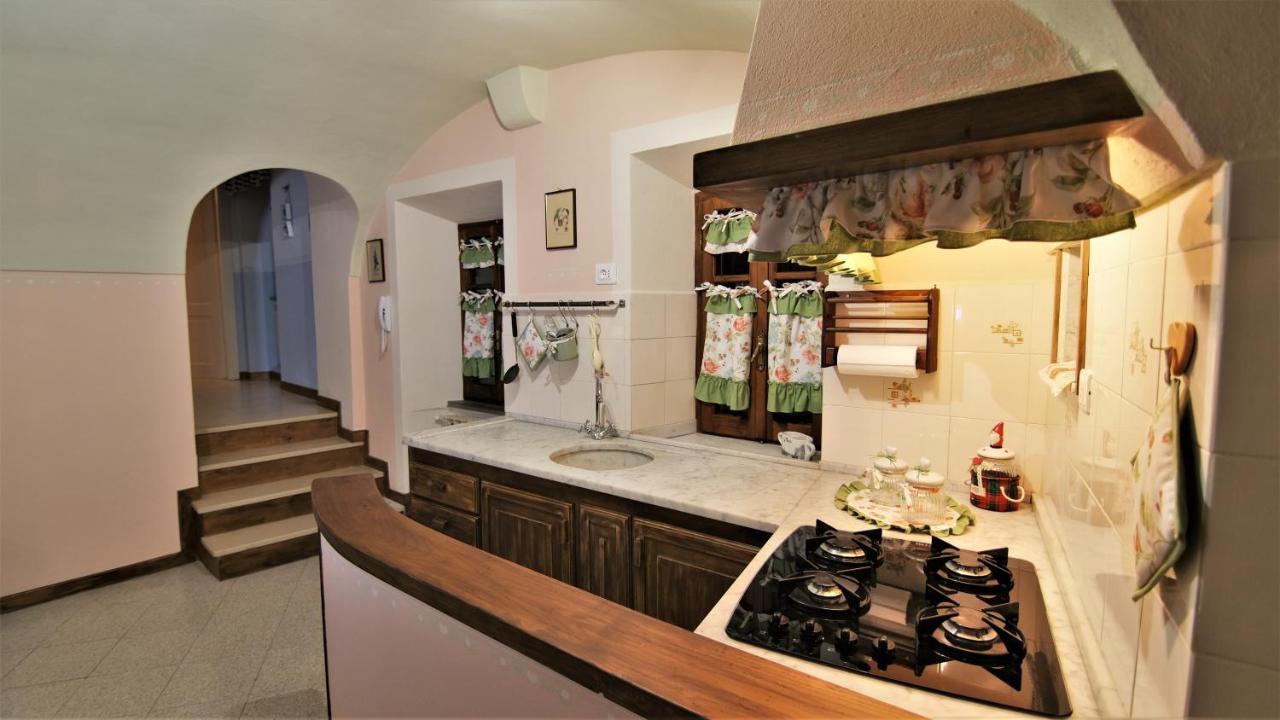 Villa La Casina Dei Cuori Di Nonna Miglia Pallerone Esterno foto