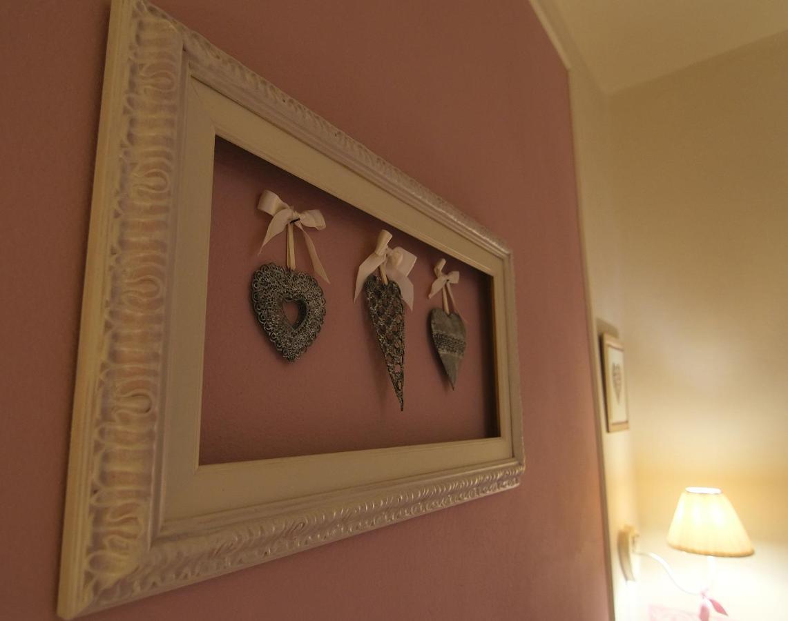 Villa La Casina Dei Cuori Di Nonna Miglia Pallerone Esterno foto