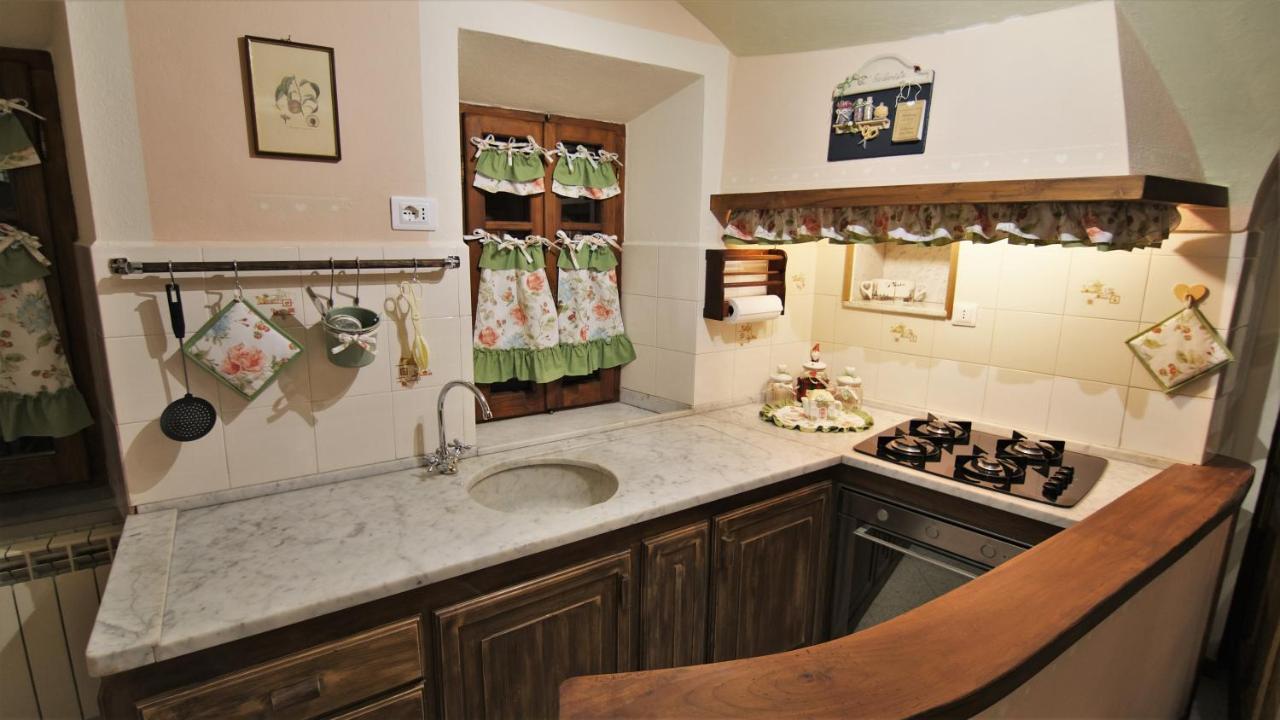 Villa La Casina Dei Cuori Di Nonna Miglia Pallerone Esterno foto